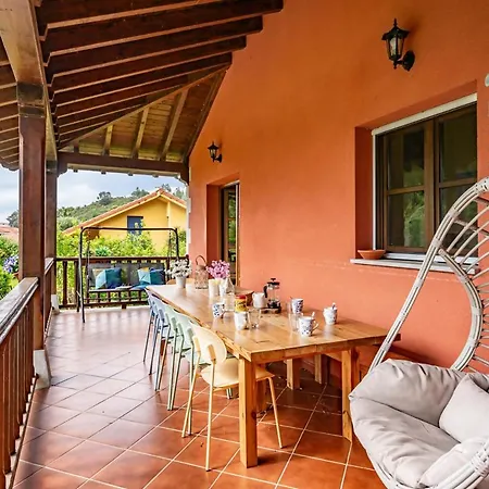 Casa Entrecinas En *