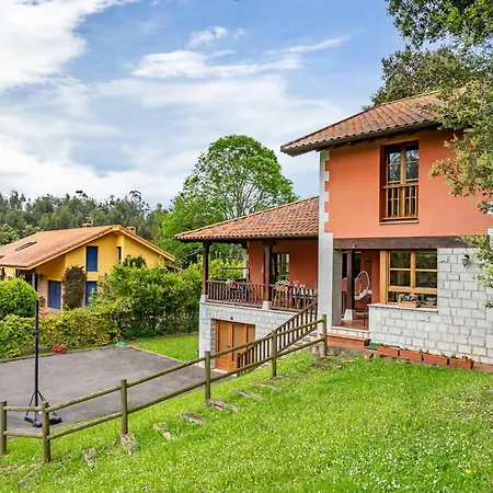 Casa Entrecinas En Chalet