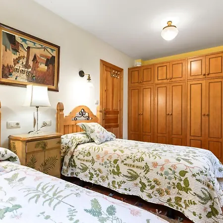 Chalet Casa Entrecinas En